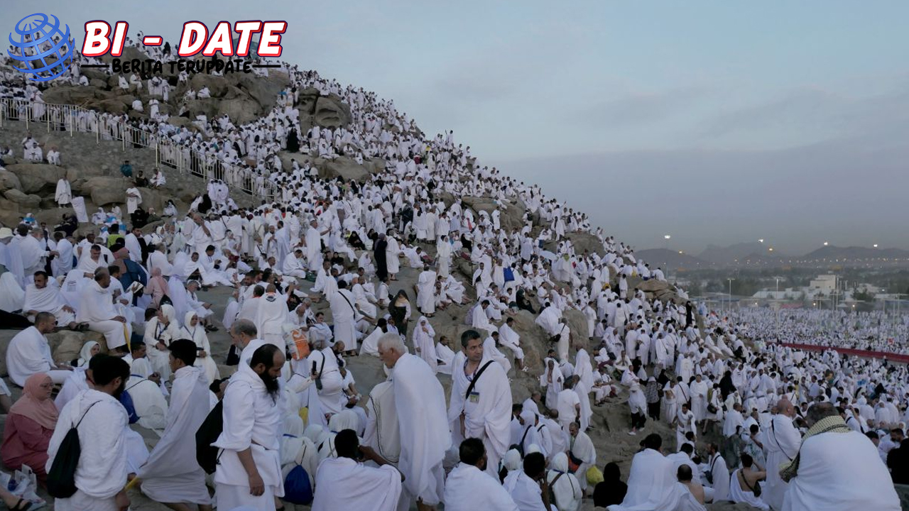 Wukuf di Arafah Dimulai, Jemaah Haji Penuhi Tempat Suci!